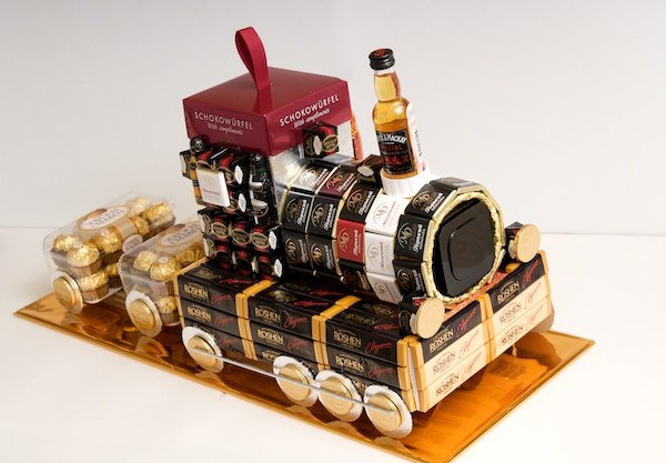 100 ЛУЧШИХ идей: Что подарить своими руками на любой праздник