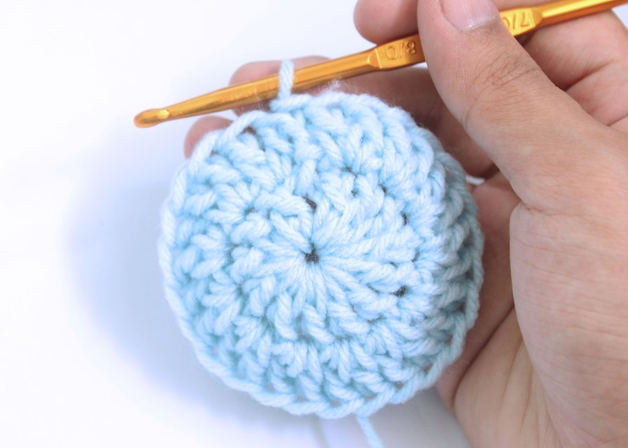 шапочка для новорожденного крючком