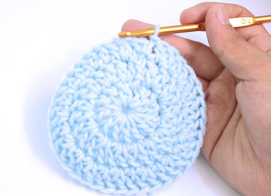 шапочка для новорожденного крючком