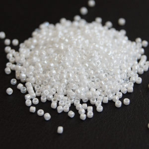 Блестящий бисер Блестящий бисер