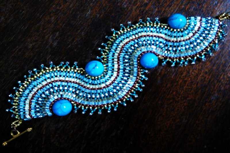 Бисероплетение цветы: обучающие видео уроки