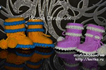 Вяжем для новорожденных пинетки с узором Вяжем для новорожденных пинетки с узором