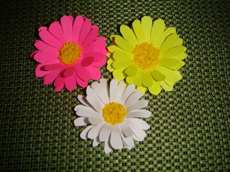 Цветы из бумаги своими руками - 70 фото и 6 мастер-классов, идеи и инструкции как сделать