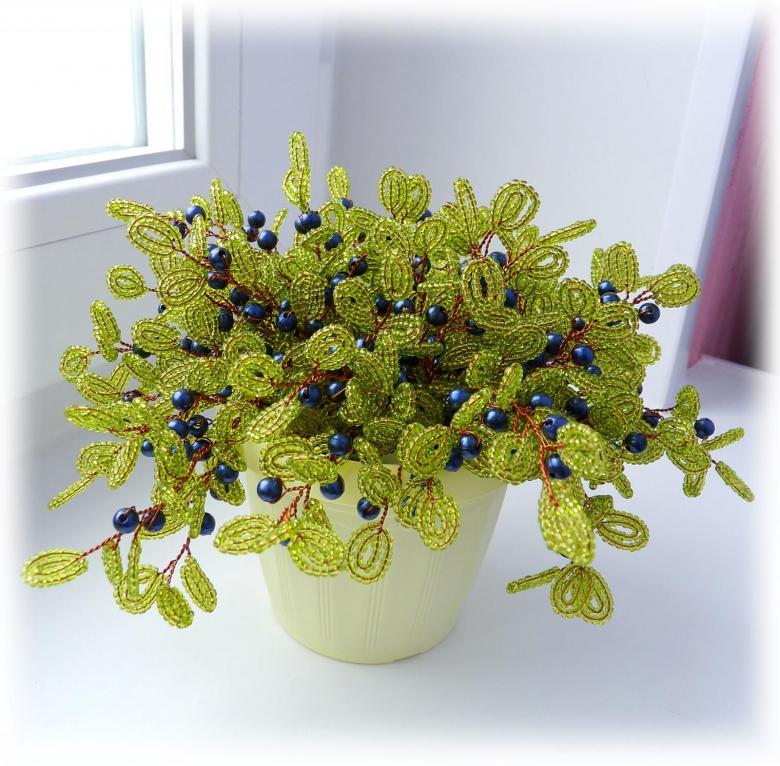 Учимся делать бисероплетение своими руками поэтапно: легкий мастер-класс для начинающих