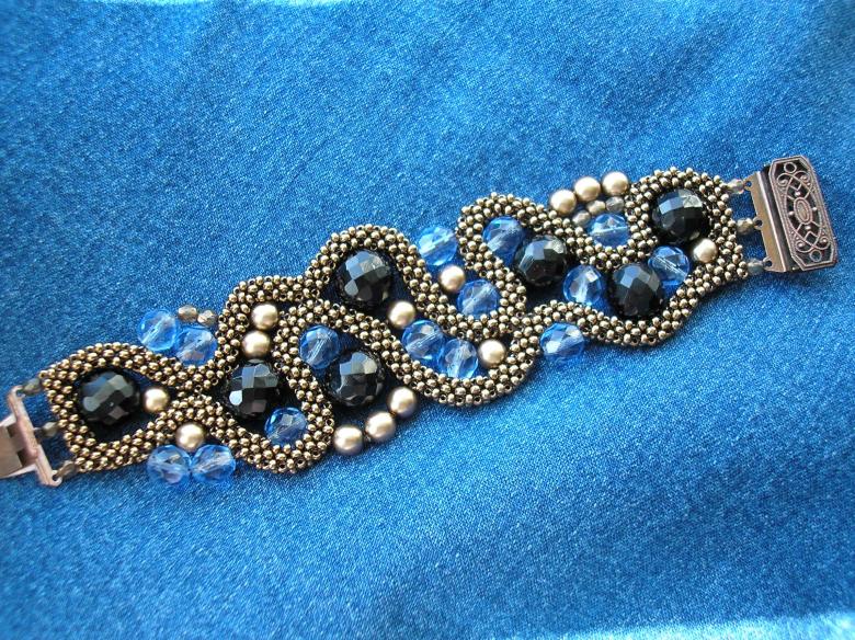 Браслеты из бисера - обзоры лучших вариантов самодельных браслетов из бисера