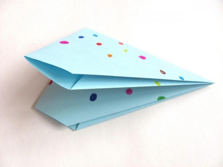 Как сделать хлопушку из бумаги: пошаговое описание изготовления и мастер класс для начинающих