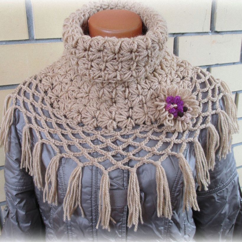 Манишка спицами