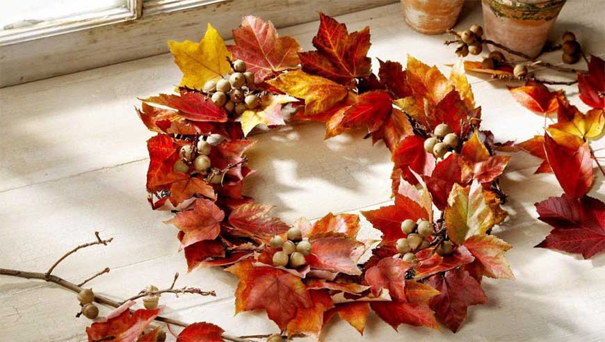 венок из осенних листьев