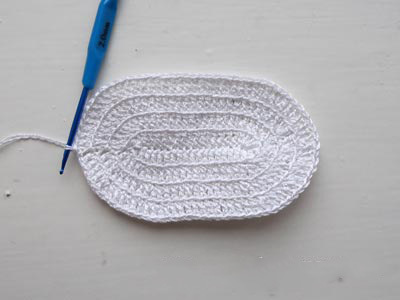 Пинетки спицами для новорожденных : схемы и описание для начинающих с фото