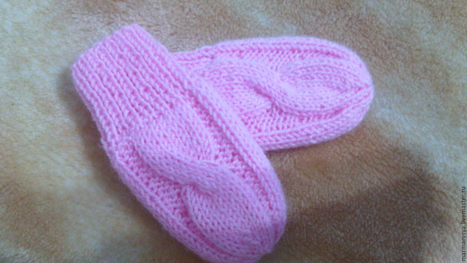 Нежно-розовые царапки для девочки