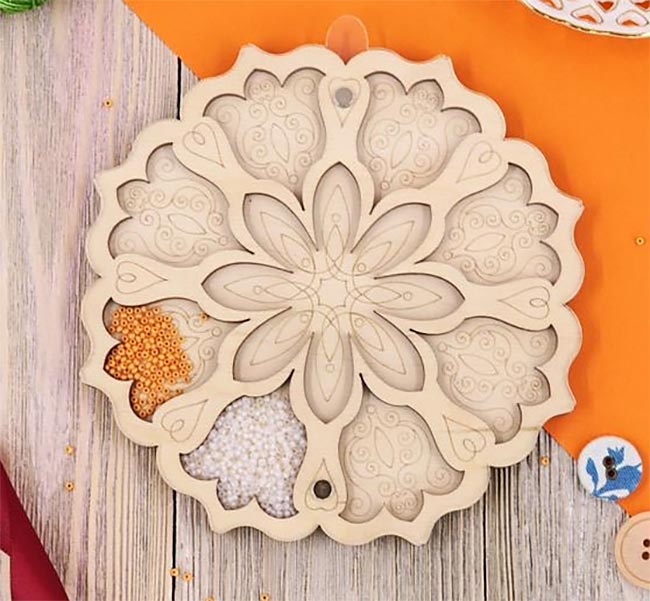 Бисероплетение для начинающих, рис. Органайзер для бисера На фото изображено - Бисероплетение для начинающих, рис. Органайзер для бисера