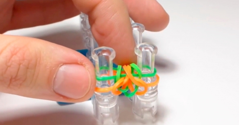 Плетение из резинок на станке: простые легкие схемы для начинающих и сложные для опытных мастеров