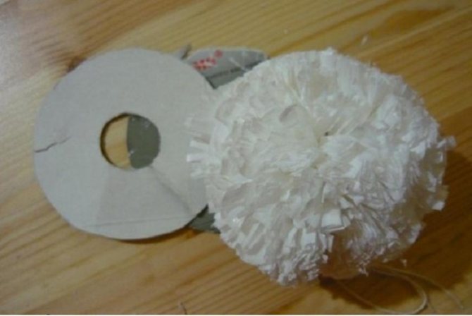 Помпон из ниток своими руками - 90 фото и видео мастер-класс как правильно сделать помпон из пряжи