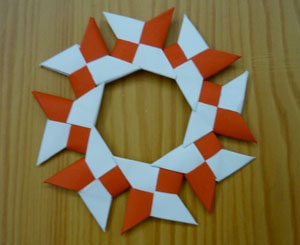 Складываем сюрикен из бумаги самостоятельно