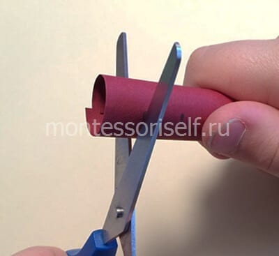 Нарезаем бумажные завитки Нарезаем бумажные завитки