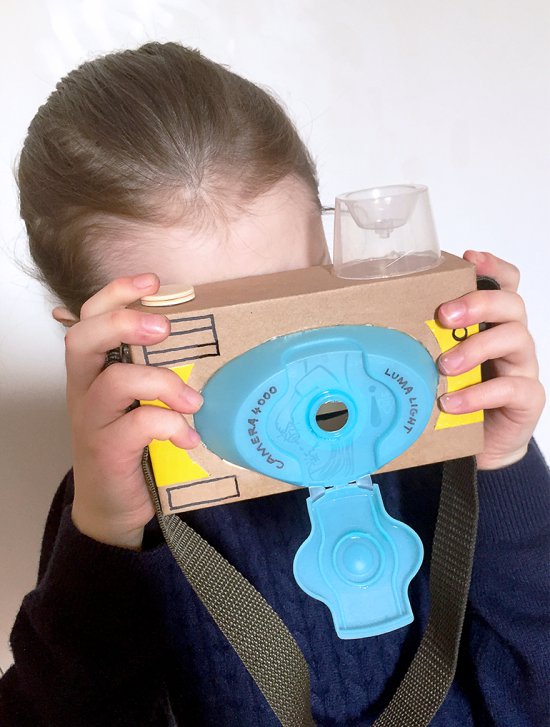 Фотоаппарат из картона