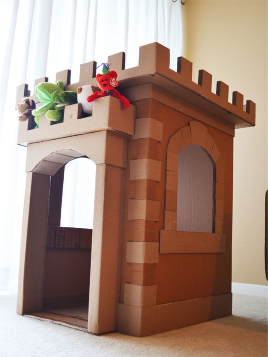 Картонный замок