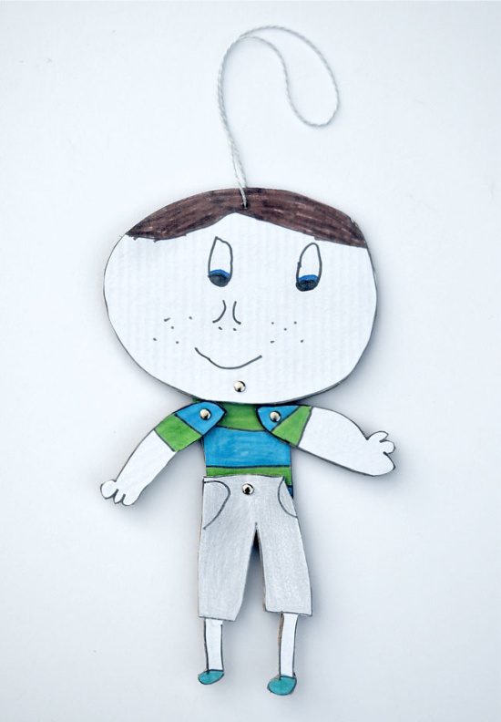 Марионетка из картона