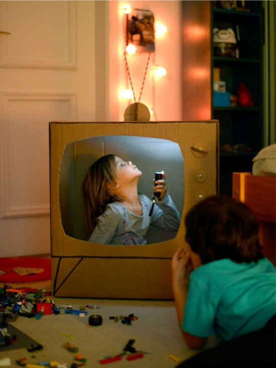 Телевизор из картона