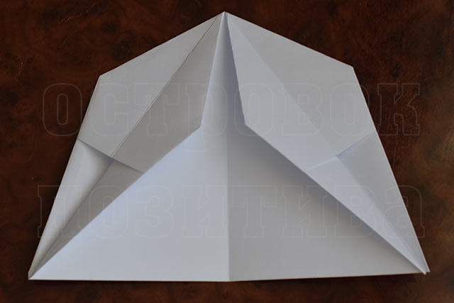 Как сделать самолет из бумаги, который далеко летает… Простое изготовление самолетика