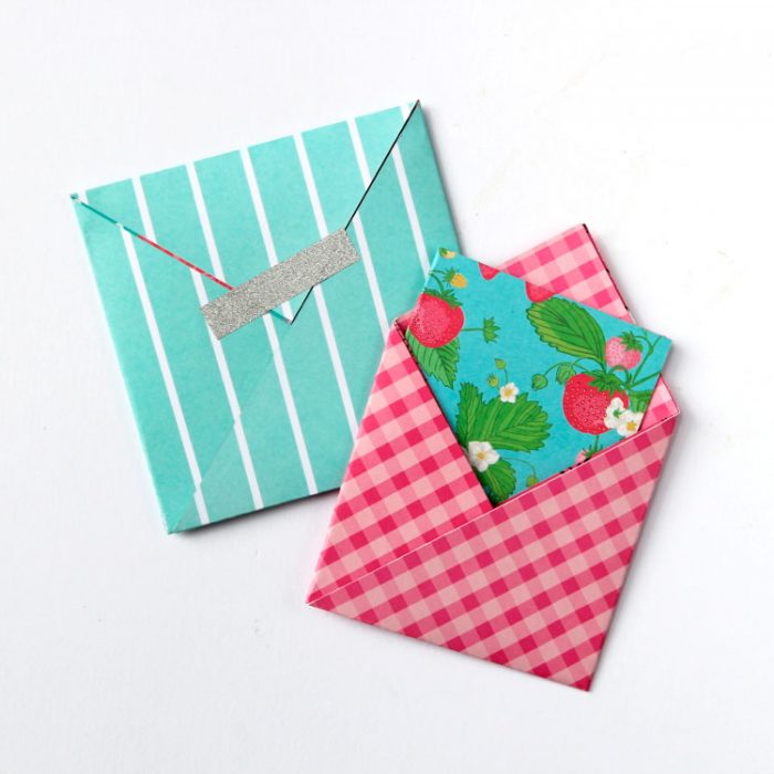 как сложить конверт оригами