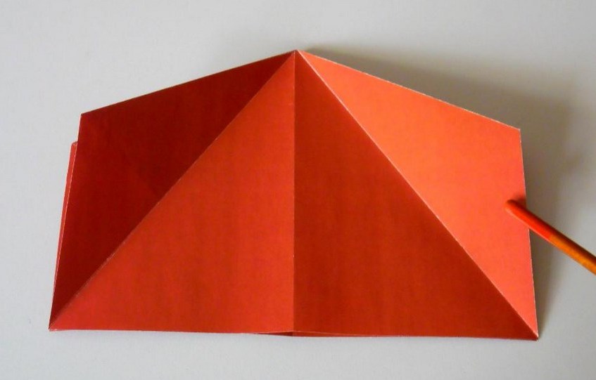 Как сделать самолет из бумаги, который далеко летает… Простое изготовление самолетика