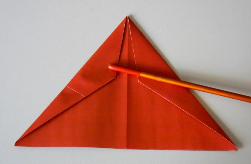 Как сделать самолет из бумаги, который далеко летает… Простое изготовление самолетика