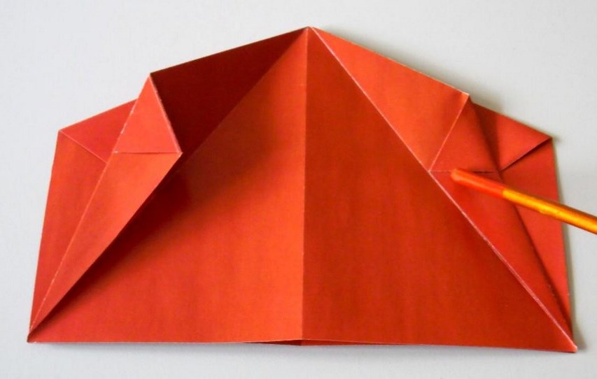 Как сделать самолет из бумаги, который далеко летает… Простое изготовление самолетика