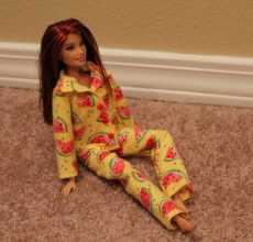 Одежда для кукол своими руками: фасоны, шаблоны, выкройки для начинающих