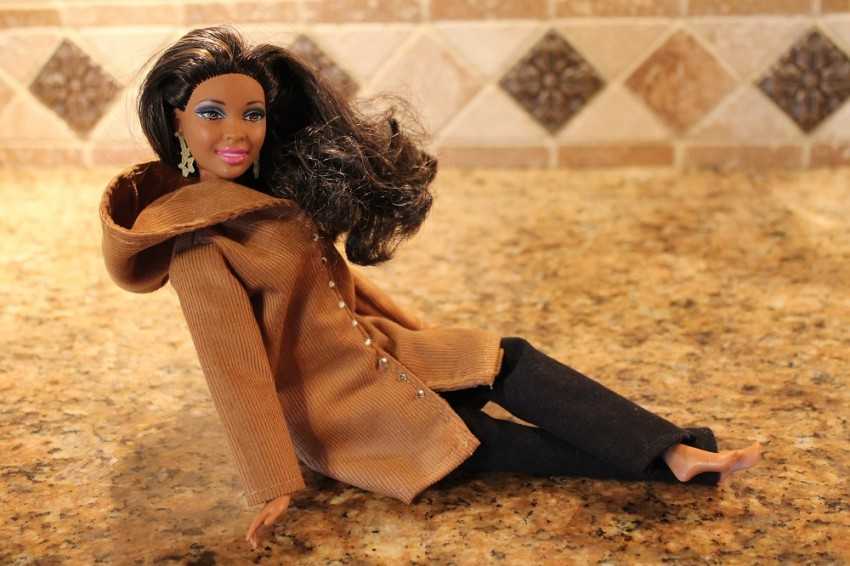 Одежда для кукол своими руками: фасоны, шаблоны, выкройки для начинающих