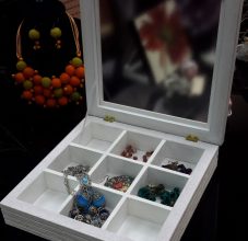 Шкатулка своими руками пошагово (110 фото): мастер-класс создания поделки из дерева, коробки, картона