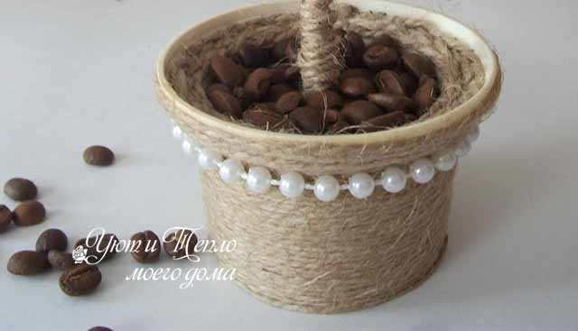 dekor banochki dlja topiarija shpagatom