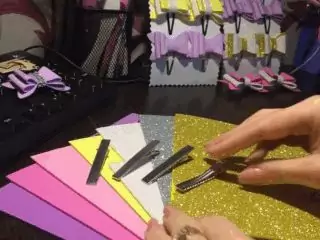 Оживляем цветы с помощью фоамирана: что это такое, и как материал используется для рукоделия