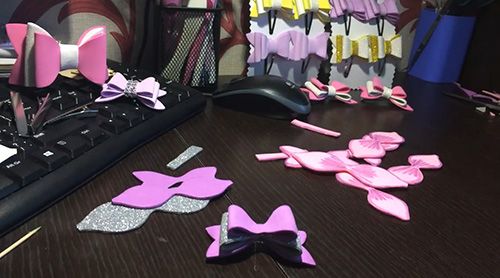 Оживляем цветы с помощью фоамирана: что это такое, и как материал используется для рукоделия