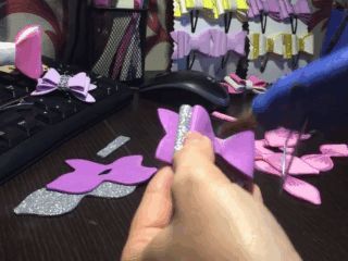 Оживляем цветы с помощью фоамирана: что это такое, и как материал используется для рукоделия