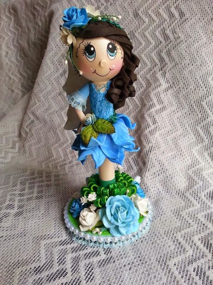 Оживляем цветы с помощью фоамирана: что это такое, и как материал используется для рукоделия