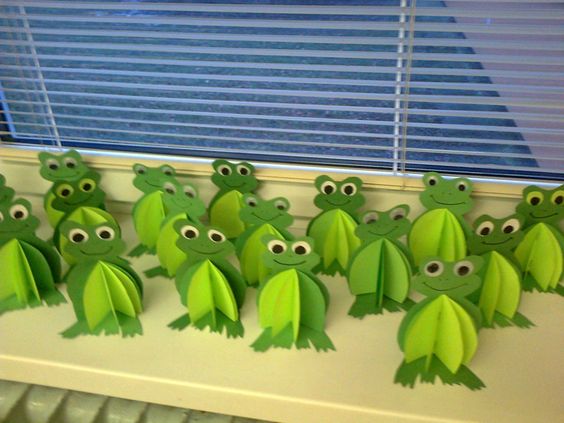 Лягушка-оригами из бумаги: простые схемы с фото