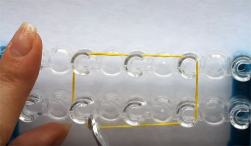  Что можно сплести из резинок: новые техники плетения в фото и видеоинструкциях