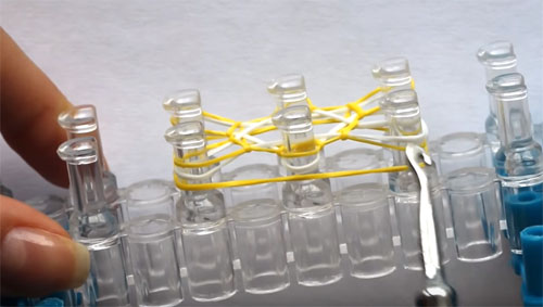  Что можно сплести из резинок: новые техники плетения в фото и видеоинструкциях