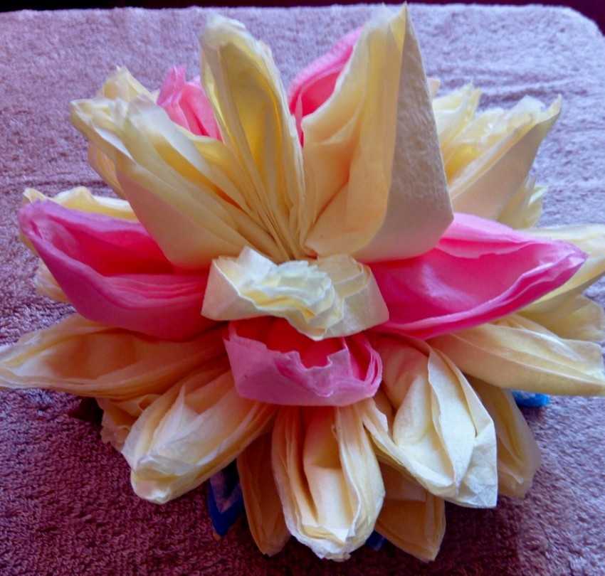 Цветы из салфеток своими руками: варианты изготовления бумажных цветов (100 фото)