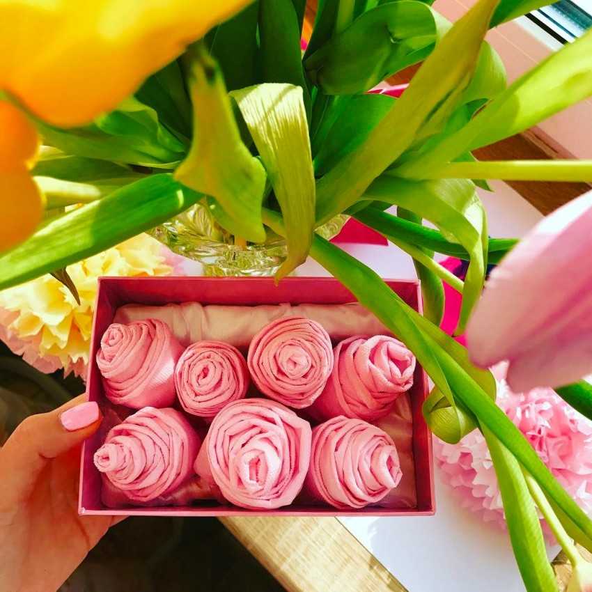 Цветы из салфеток своими руками: варианты изготовления бумажных цветов (100 фото)