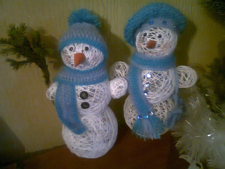 ☃ Снеговики к Новому Году своими руками: необычное украшение за 5 минут