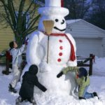 ☃ Снеговики к Новому Году своими руками: необычное украшение за 5 минут ☃ Снеговики к Новому Году своими руками: необычное украшение за 5 минут