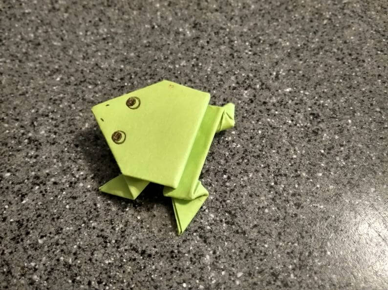 Оригами из бумаги для детей 10 лет: лягушка, лиса, орёл