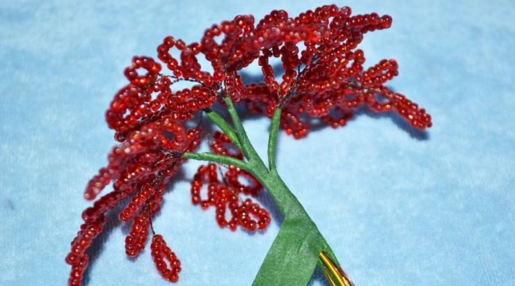 Деревья из бисера, поделки из проволоки своими руками, схемы изделий из бисера
