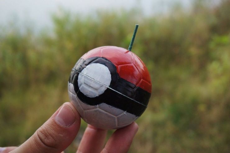 Как сделать хлопушку из бумаги: пошаговое описание изготовления и мастер класс для начинающих