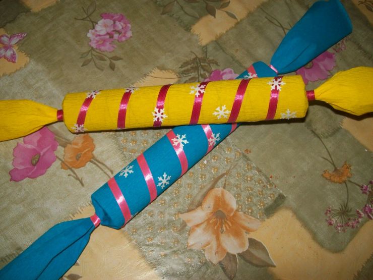 Как сделать хлопушку из бумаги: пошаговое описание изготовления и мастер класс для начинающих