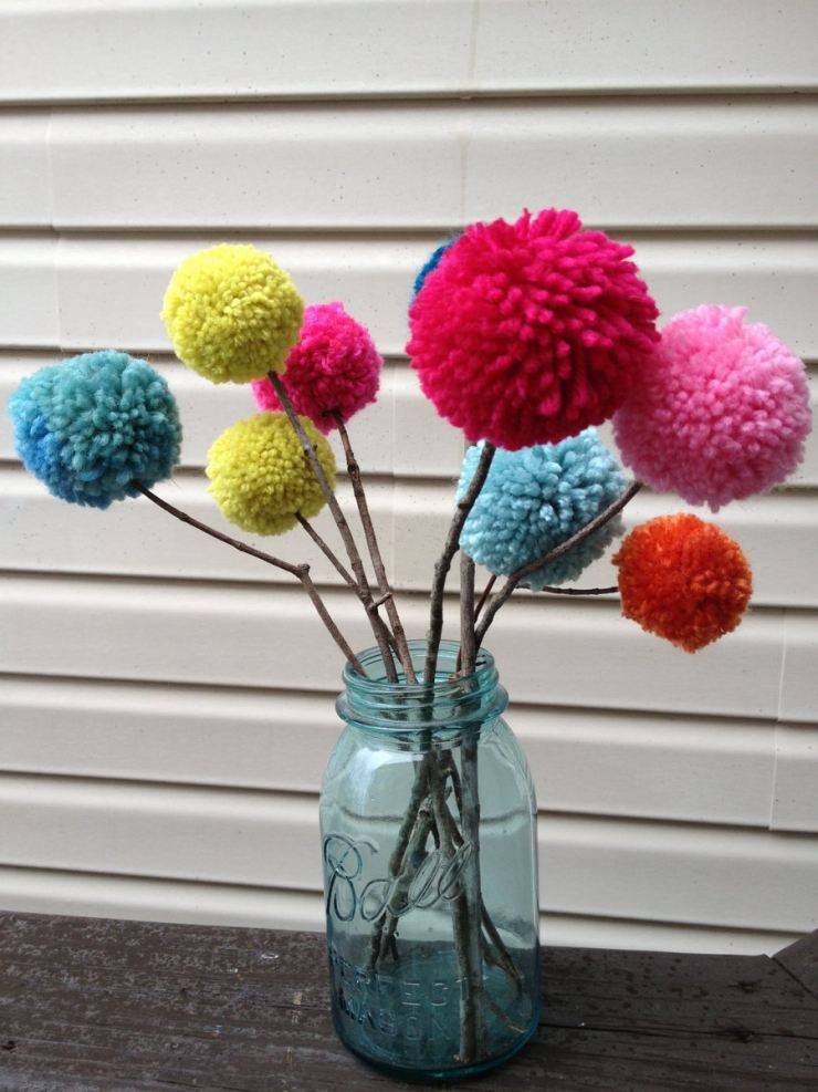 Помпон из ниток своими руками - 90 фото и видео мастер-класс как правильно сделать помпон из пряжи