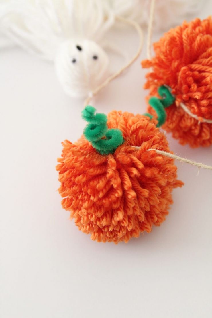 Помпон из ниток своими руками - 90 фото и видео мастер-класс как правильно сделать помпон из пряжи