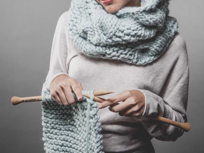 Шарф снуд спицами с описанием схемы: 92 фото новинки, подборка лучших вариантов моделей 2019